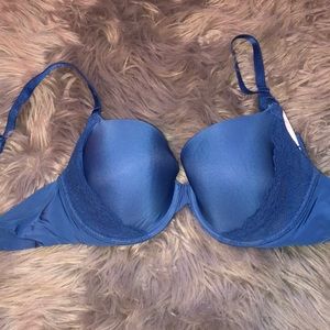 Victoria’s Secret bra blue!